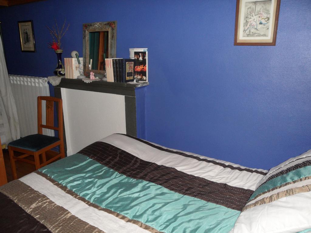 Chambres D'Hotes Casa Sylvana Saint-Dalmas-de-Tende Rum bild